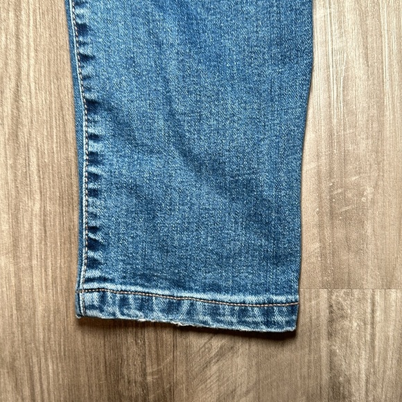 Joe’s Jeans Skinny Jeans - 28 - Picture 3 of 7